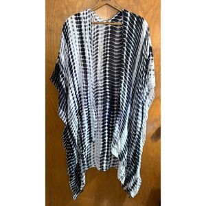 Michael Stars Black & White Tie Dye Oversized Shawl Wrap Boho Beach Coverup Mod